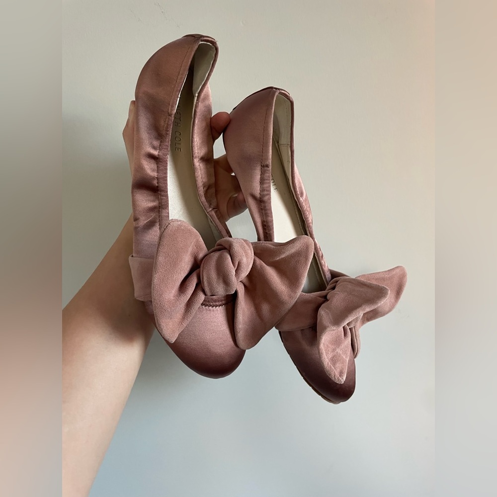 Kennet Cole ballerina flats